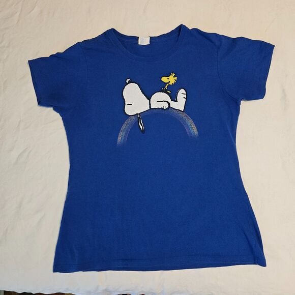 Peanuts Snoopy & Woodstock Sleeping on a Rainbow - No Size Tag - Picture 1 of 10